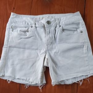 American Eagle Outfitters White Frayed Hem Denim Cutoff Shorts